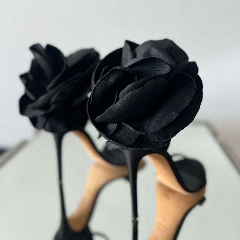Like new GIUSEPPE ZANOTTI Peony 115mm Sandals In Schwarz $1,395 38 - Picture 11 of 12
